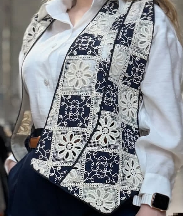 جلیقه قلاب بافی زنانه -طراحی خاص و شیک | افق جواهری